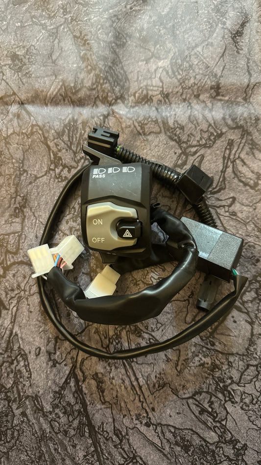 aerox, yamaha aerox, yamaha india, aerox modification, aerox shock absorber, yamaha aerox 155,